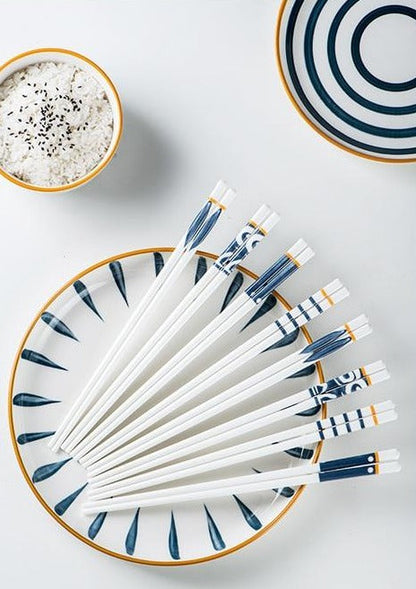 5 Pairs Chopsticks Set Koraiensis Osaka Street Market