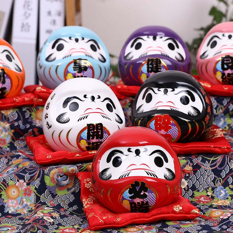 Daruma Kakashi Osaka Street Market