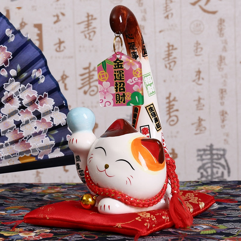 Maneki Neko Miyatsuki Osaka Street Market