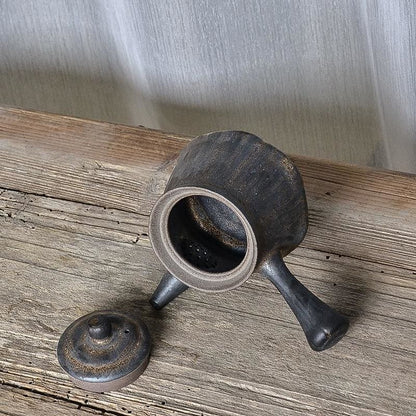 Teapot Den Osaka Street Market